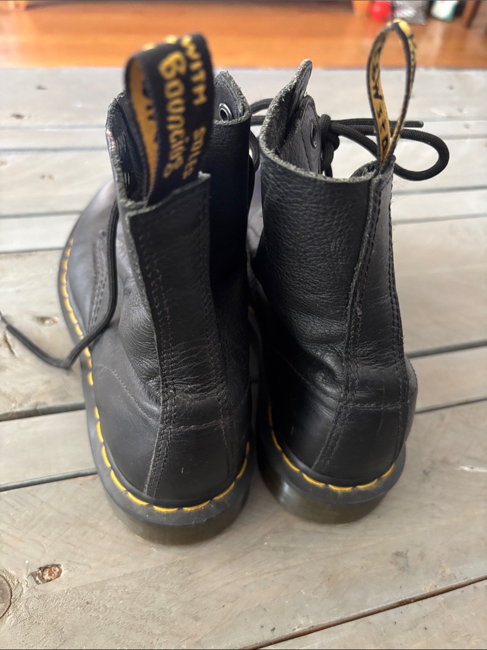 Y2K Dr. Martens 1460 Pascal Virginia Black Soft Leather 8-Eye Boots - Picture 2 of 4